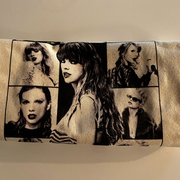 NEW Taylor Swift “The Eras Tour” canvas tote bag - Picture 3 of 3
